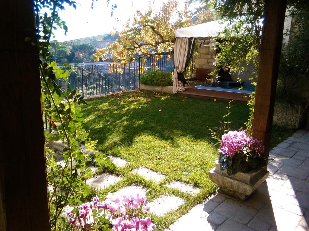 La Casa Del Gelsomino Bed and Breakfast Ragusa Eksteriør billede